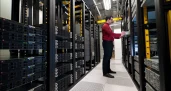 High dedicated private server You will need to reliably maintain a record of data and the use of servers. We deliver optimum usage of storage levels, bandwidth, outage alerts, and physical floor space.